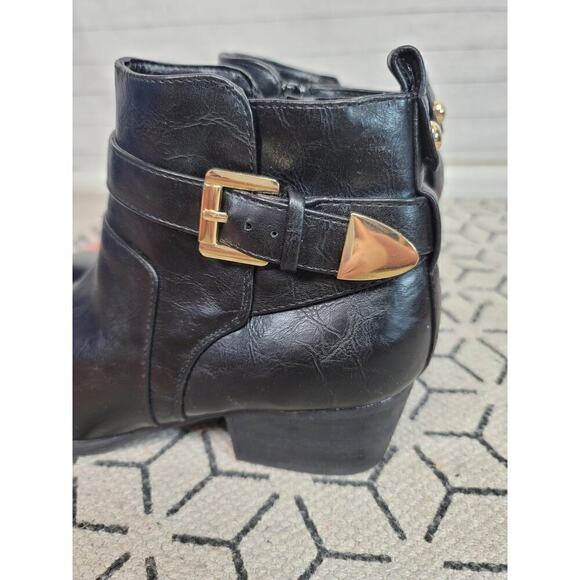 UNISA PHILLIPPA BLACK ANKLE BOOTIES W SIDE BUCKLE DETAILS, SZ 8.5 - Picture 6 of 16